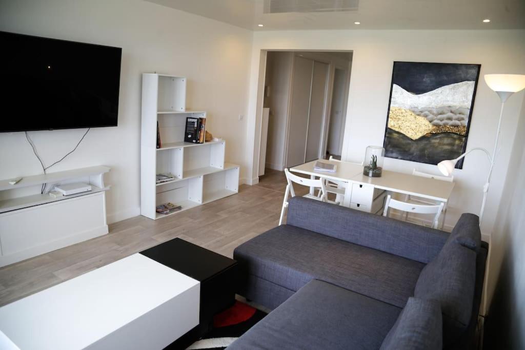 Le Refuge Blesois Avec Parking Prive - Blesois Refuge With Private Parking Leilighet Blois Eksteriør bilde